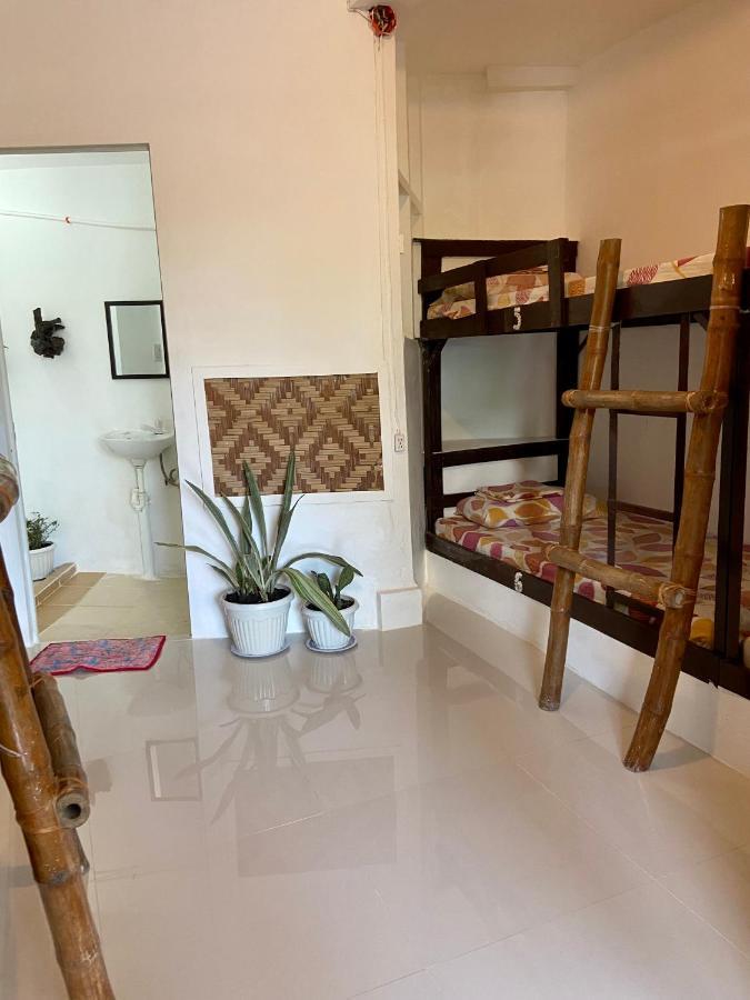 موالبوال Babu Backpackers Inn المظهر الخارجي الصورة